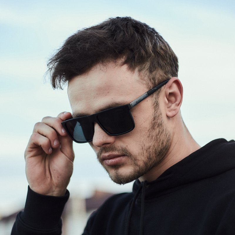 Брендовые мужские cолнцезащитные очки Matrix MT002 с поляризацией