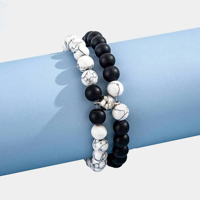 Парные браслеты Volcanic Lovers из натурального камня