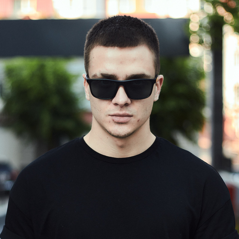 Брендовые мужские солнцезащитные очки GS020