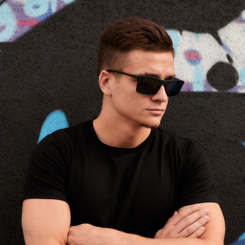 Брендовые мужские солнцезащитные очки PR001