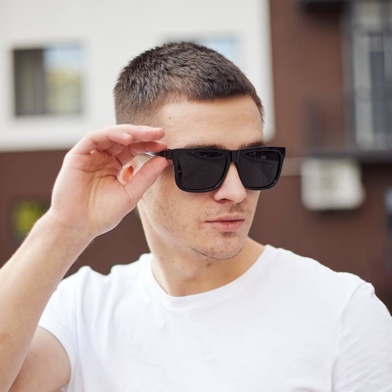 Брендовые мужские солнцезащитные очки MT004