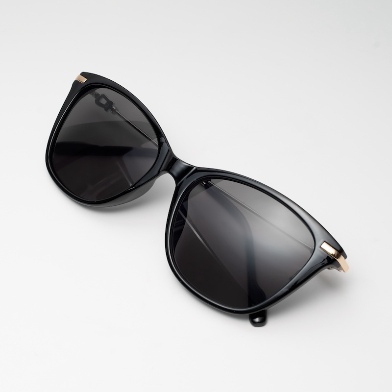 Брендовые женские солнцезащитные очки CR008