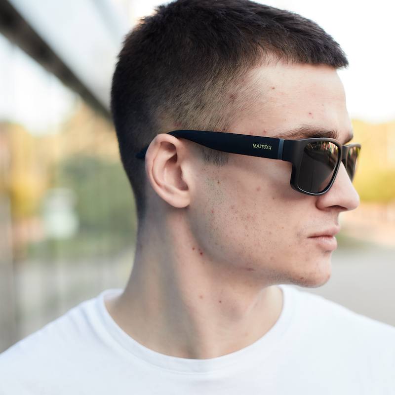 Брендовые мужские солнцезащитные очки МТ003